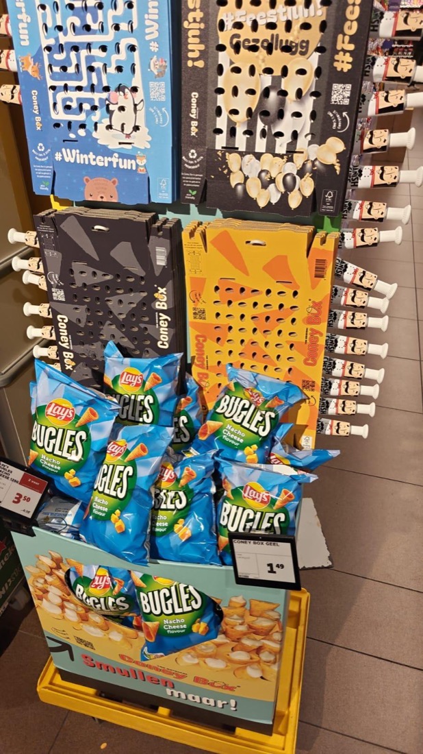 ConeyBox-doosjes in vier designs boven de Bugles